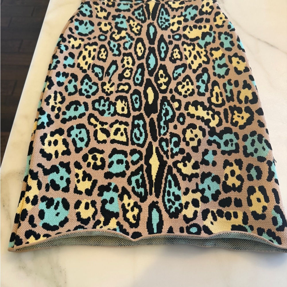 BCBGMaxAzria Beige Leopard-Print Pencil Skirt with Blue & Yellow Accents